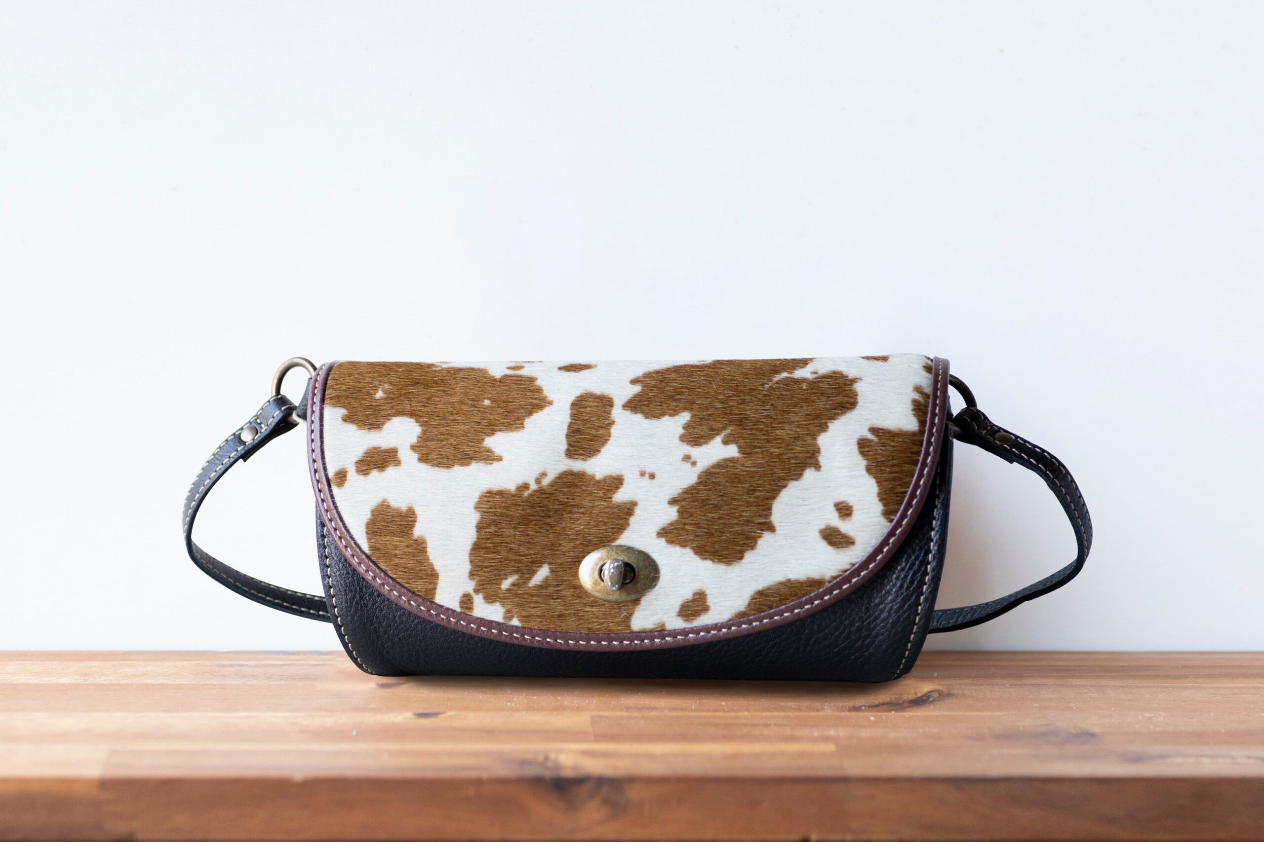  フラップ型ショルダーバッグ (ハラコ)-img5