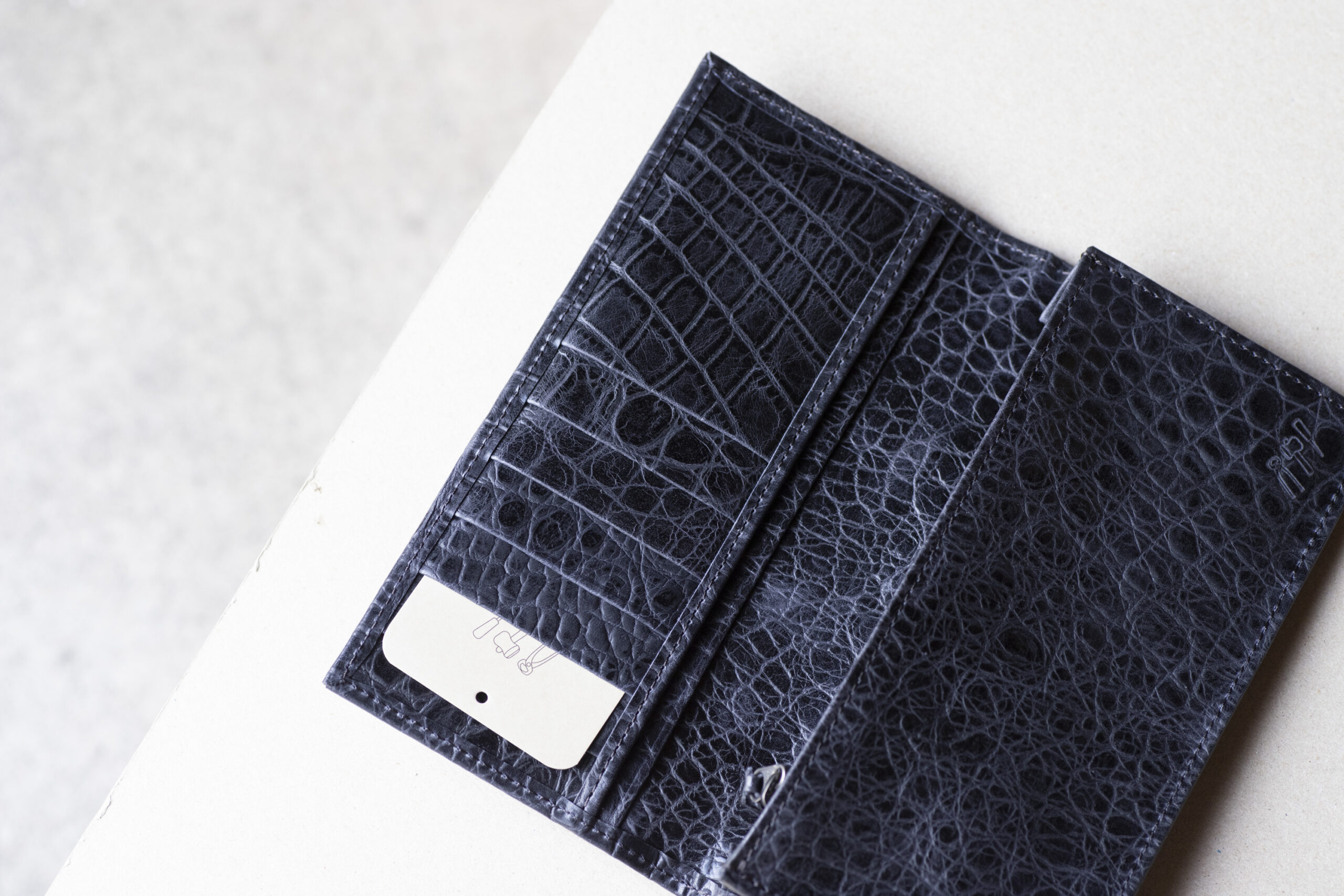 スリムロングウォレット (クロコダイルエンボスレザー)-img4