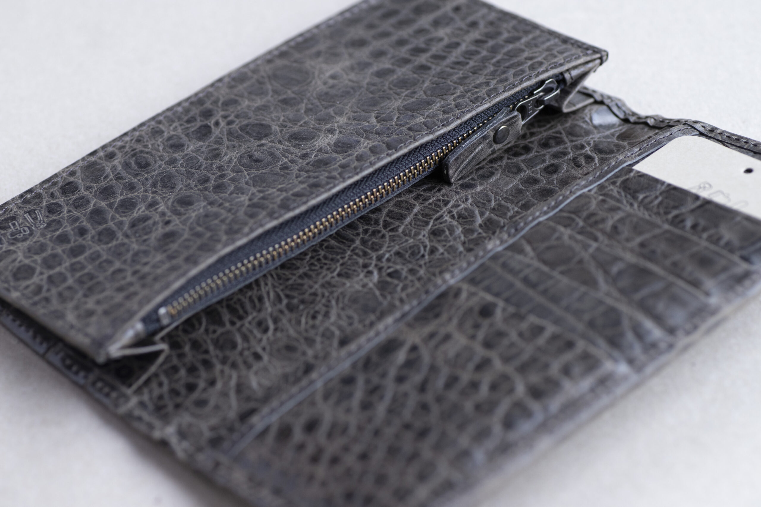 スリムロングウォレット (クロコダイルエンボスレザー)-img5