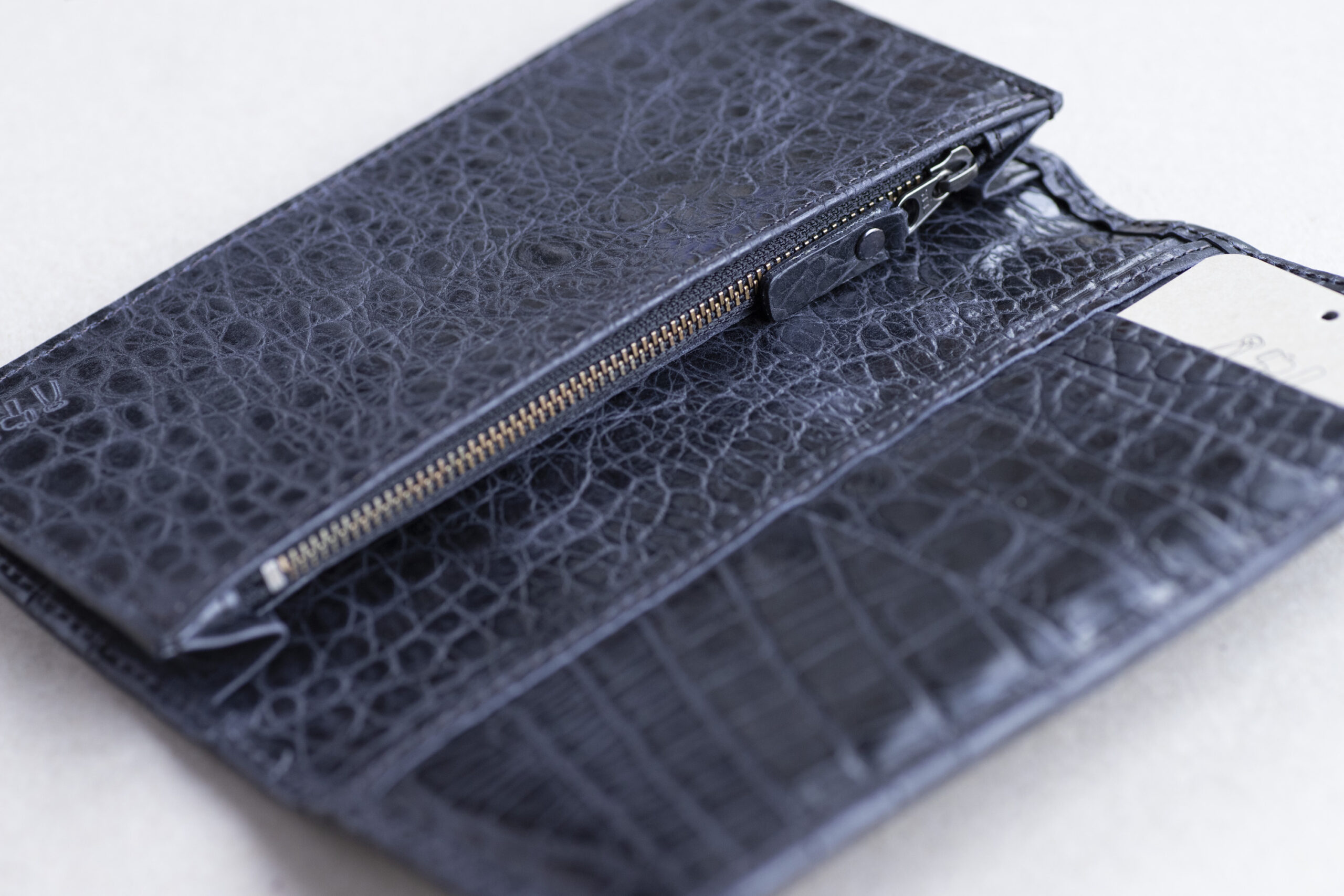 スリムロングウォレット (クロコダイルエンボスレザー)-img6