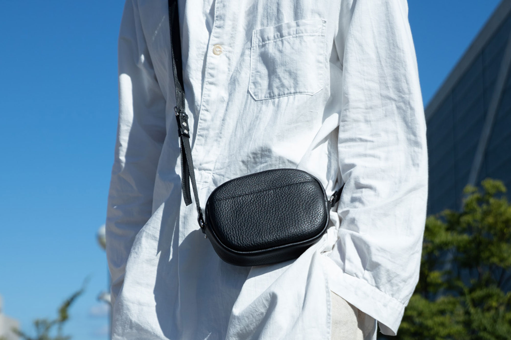 丸型ショルダーバッグ (マットシュリンクレザー)-img4