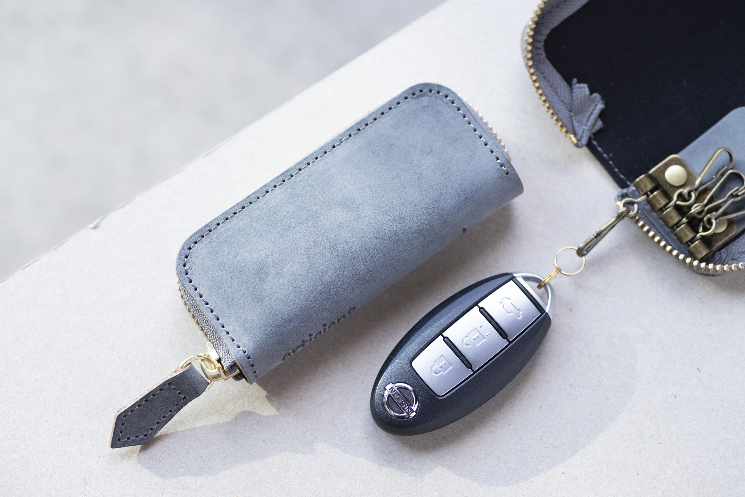 4連キーケース (プルアップレザー)-apo-16cpu